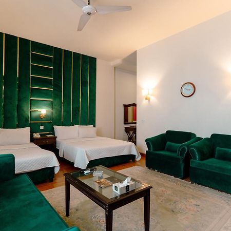 Hotel Vip House Peshawar Esterno foto