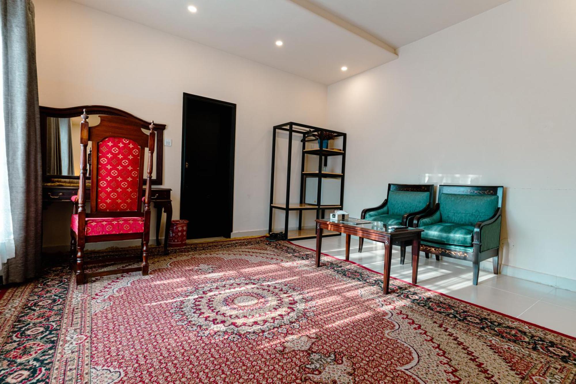 Hotel Vip House Peshawar Esterno foto
