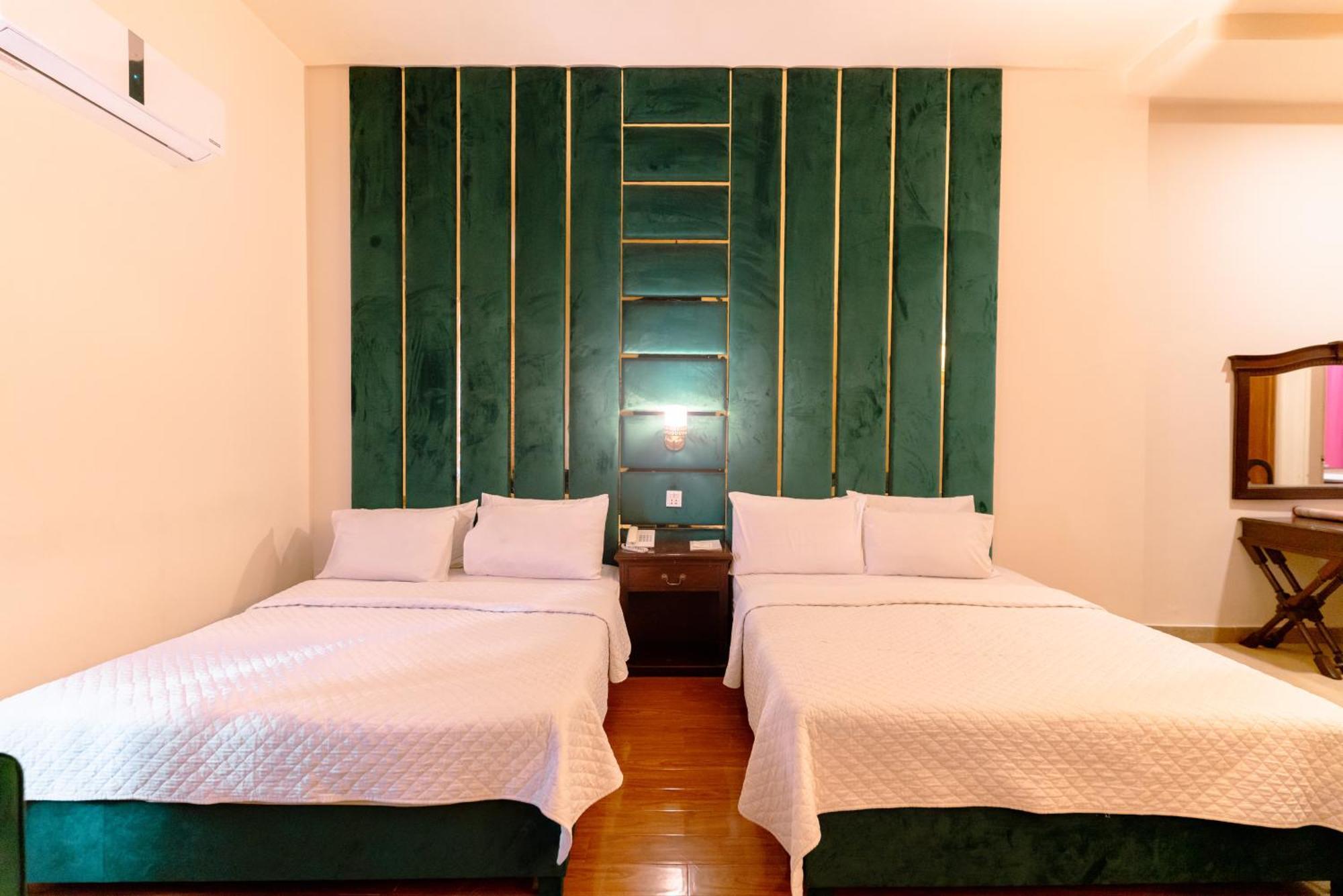 Hotel Vip House Peshawar Esterno foto